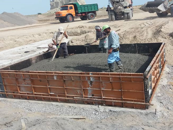 اجرای عملیات سیویل پروژه پالایشگاه نفتی بندرجاسک	