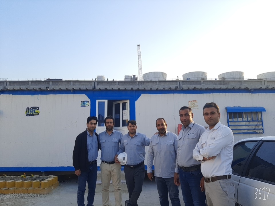 تیم اجرایی و ستادی مجرب شرکت جهادگران ریگ پروژه پتروشیمی کنگان